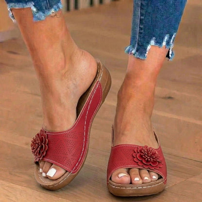 Chic Orthopedic Slippers with Unique Design