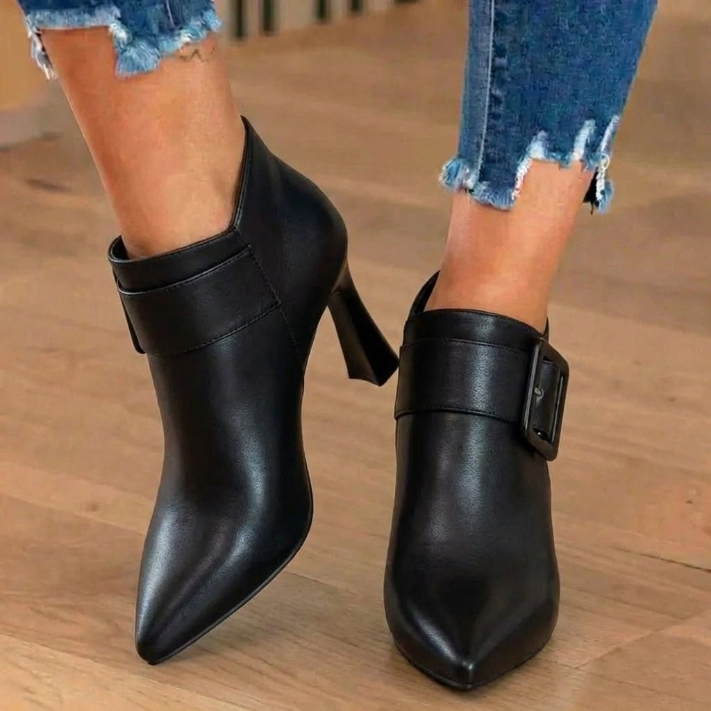 Graceful Orthopedic Boots for Modern Look