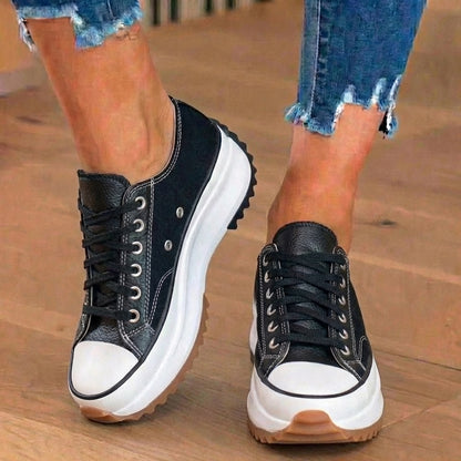 KS | Trendy, chunky platform sneakers