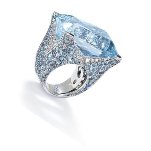 Czarujący Pierścionek na każdą okazję