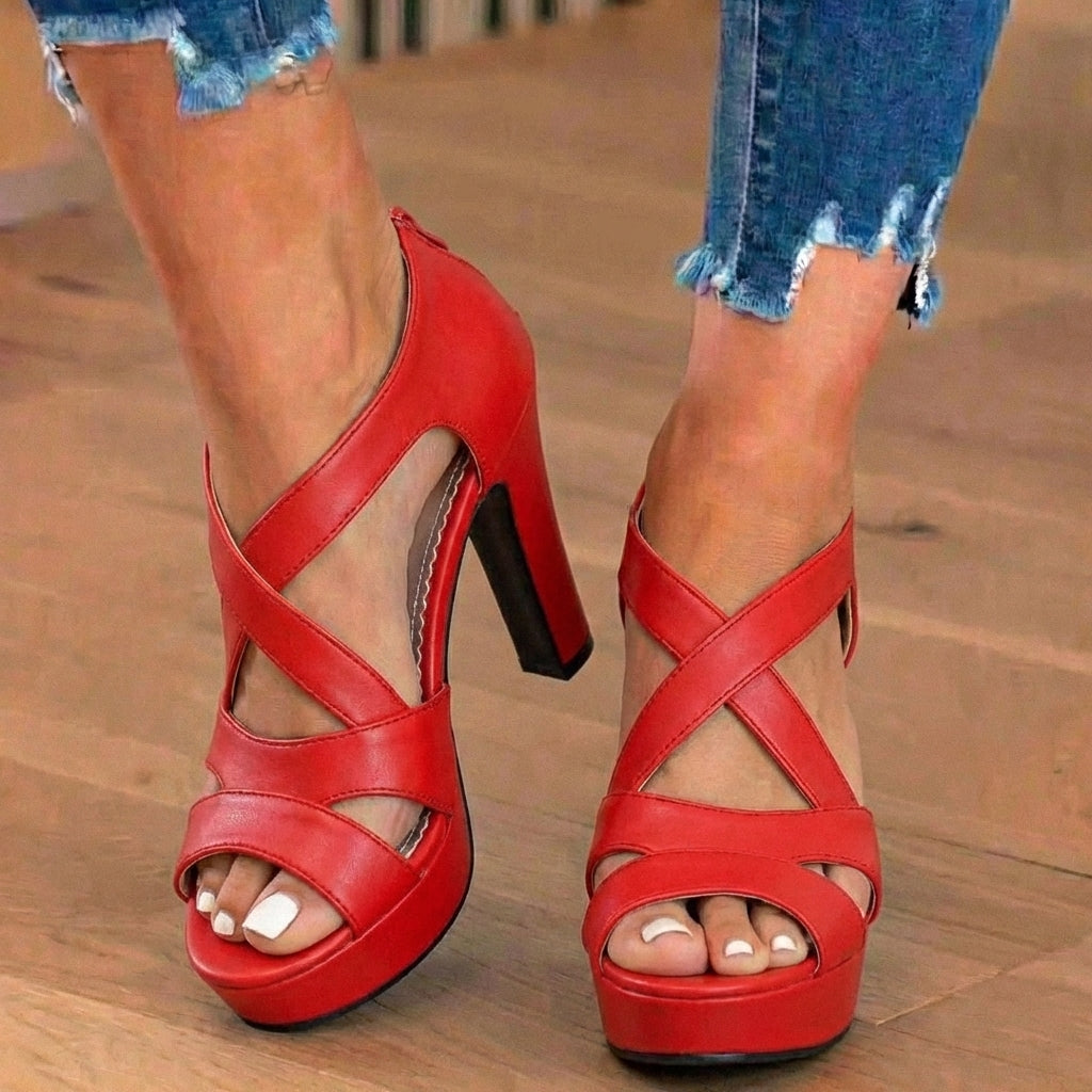 Chic Orthopedic Sandals with Unique Design