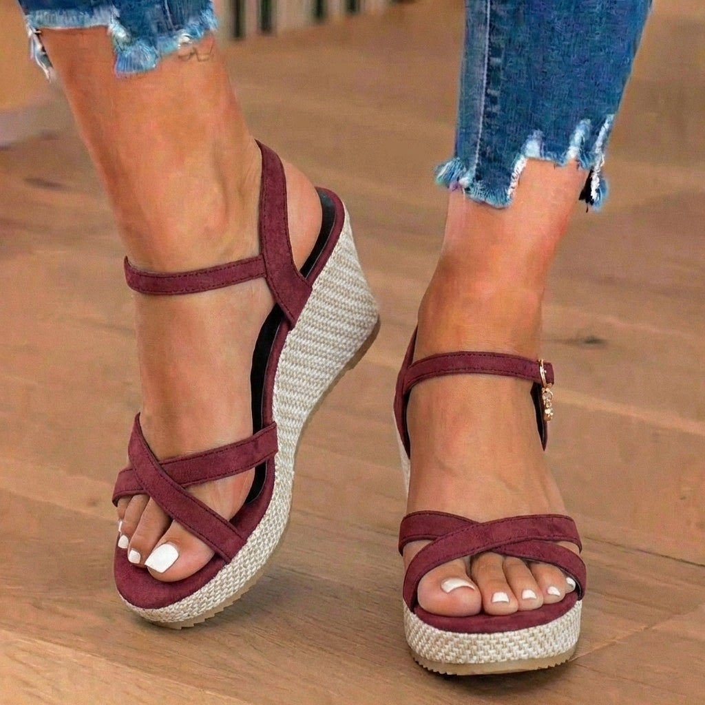 Chic Orthopedic Sandals with Unique Design