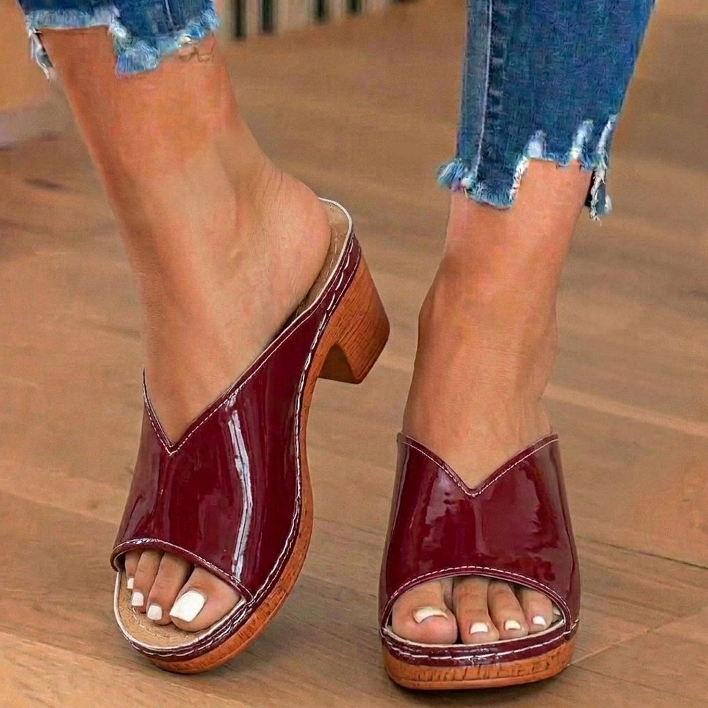 Chic Orthopedic Slippers with Unique Design