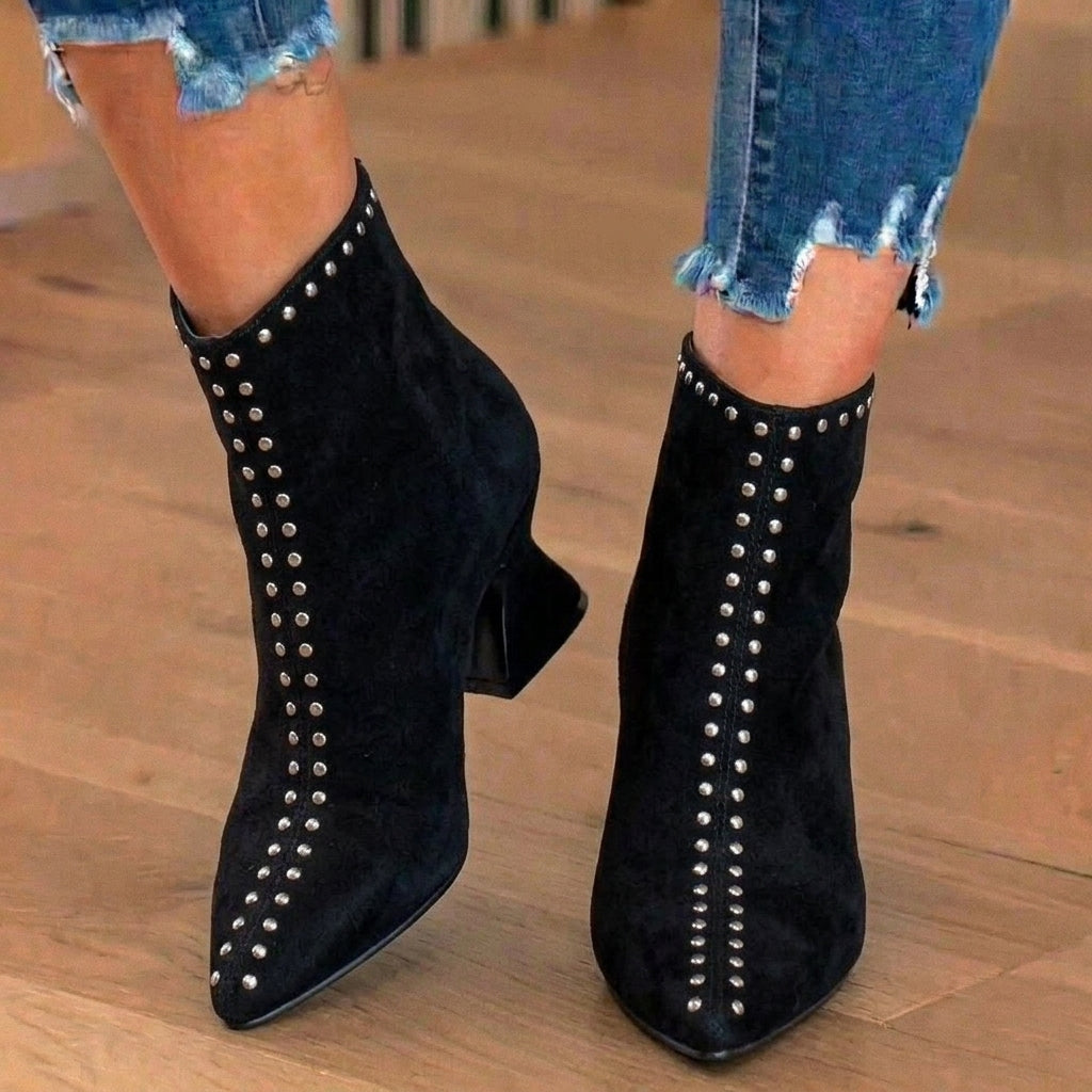 Classic Orthopedic Heels with Timeless Style