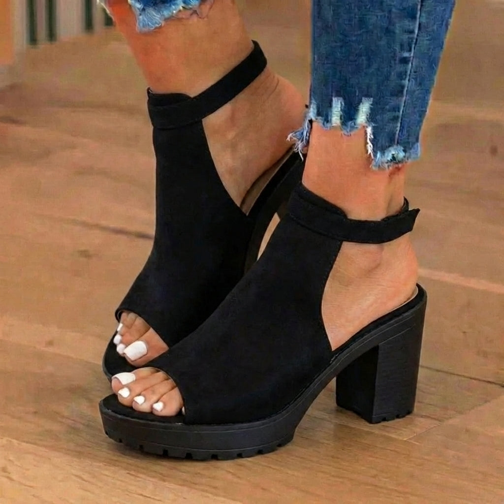 Classic Orthopedic Sandals with Timeless Style