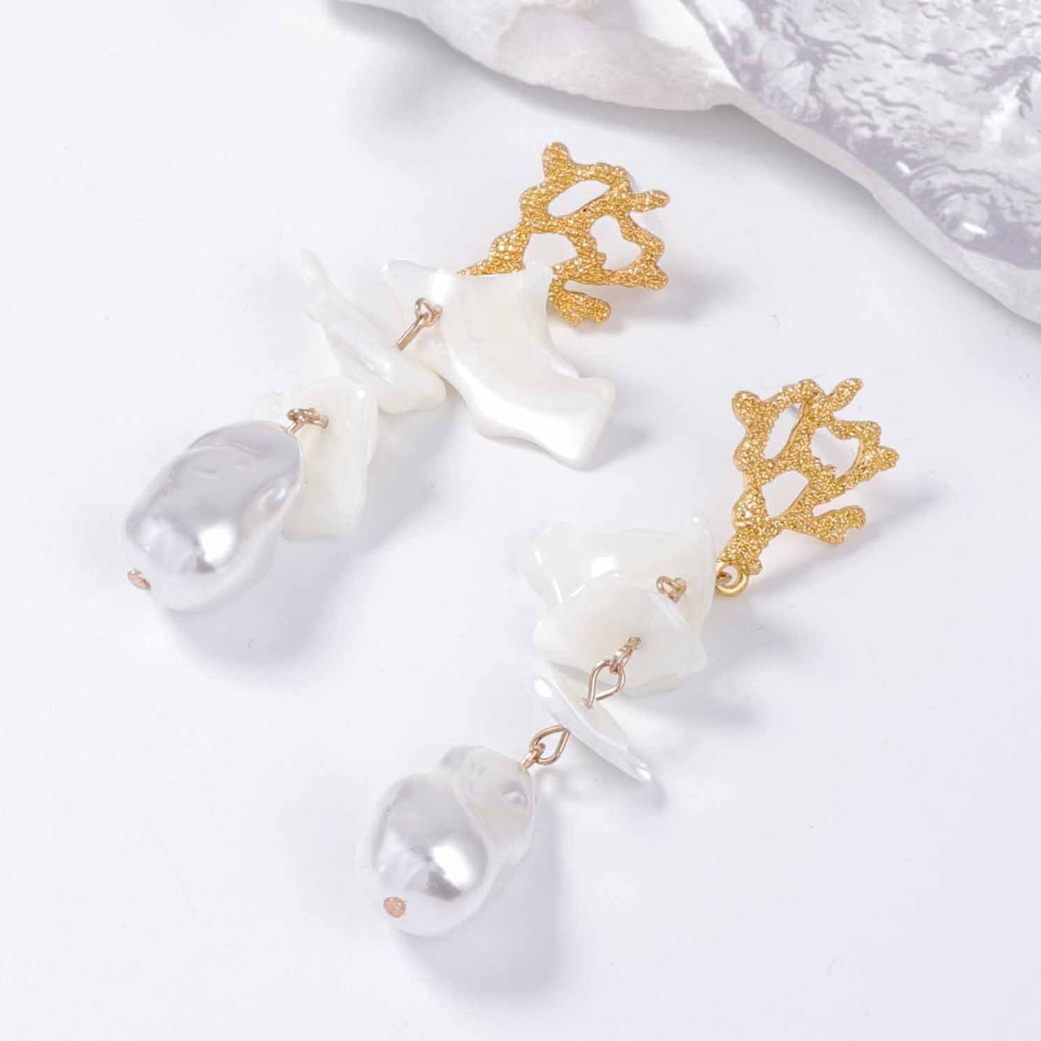 Czarujący Perłowy Kolczyk na każdą okazję