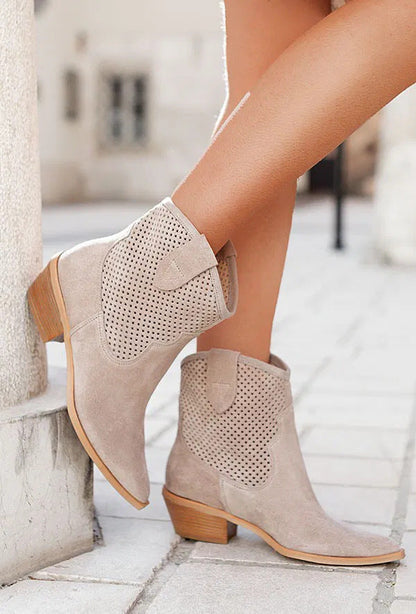 Gracefully Styled Boots for Any Occasion