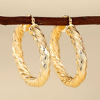 A Must-Have - Romantyczny Kolczyk na wyjątkowe chwile