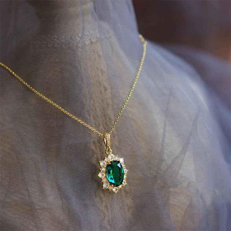 Czarujący Naszyjnik na każdą okazję