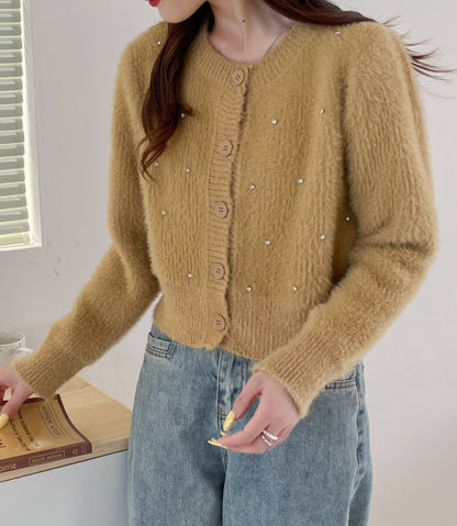 Elegantly Designed Cardigan