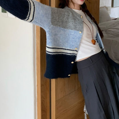 Elegantly Designed Cardigan