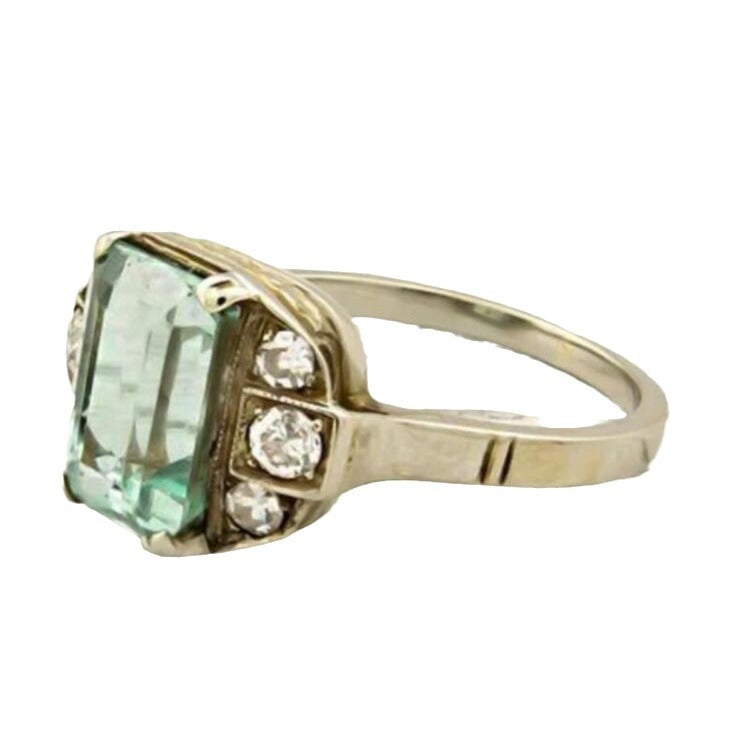 Czarujący Pierścionek na każdą okazję