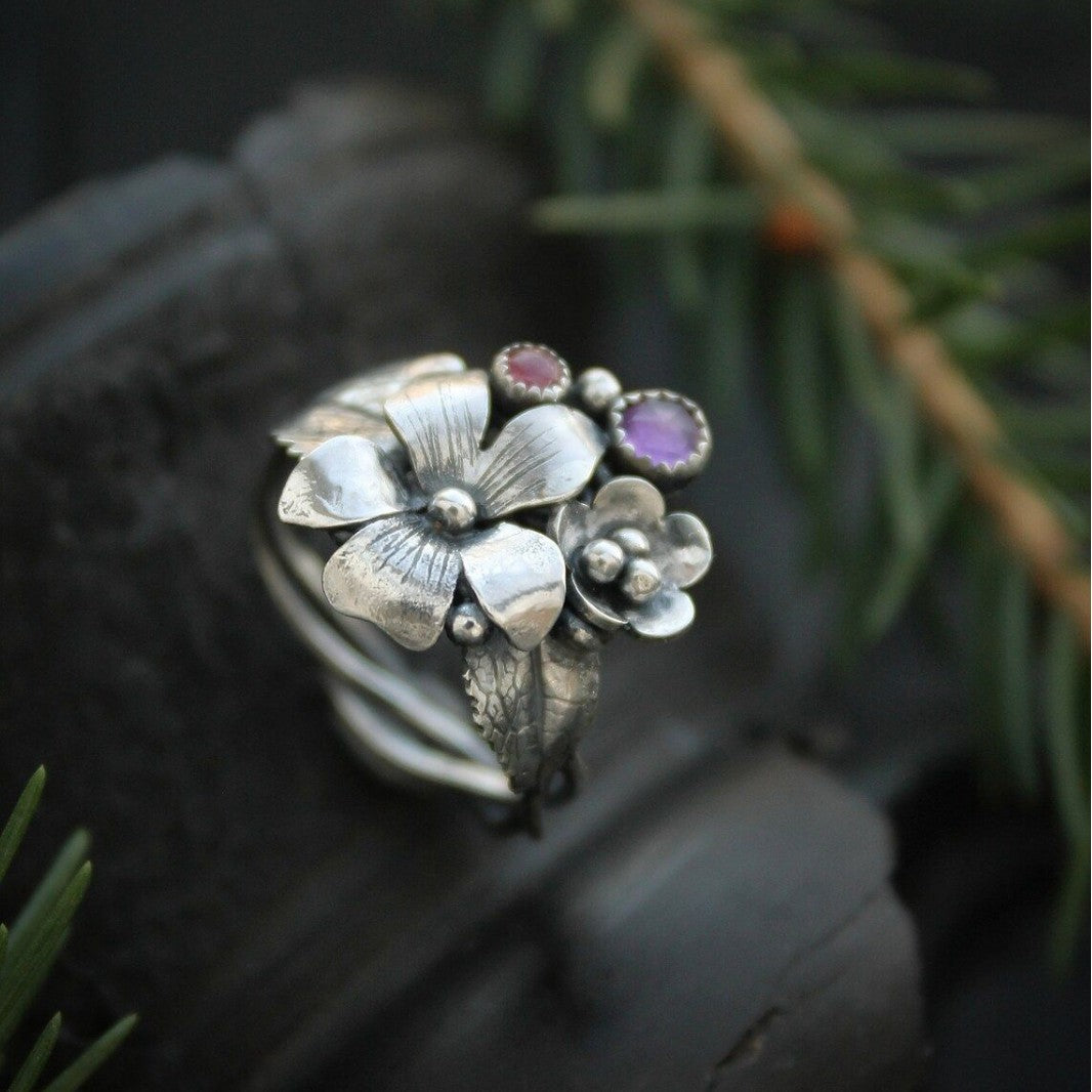 Czarujący Pierścionek na każdą okazję