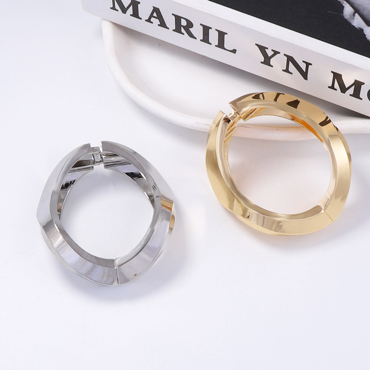 Czarujący Bransoletka na każdą okazję