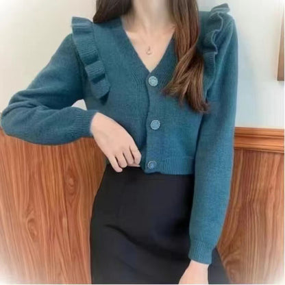Gracefully Designed Cardigan