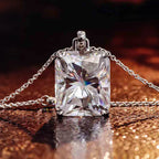 Czarujący Naszyjnik na każdą okazję