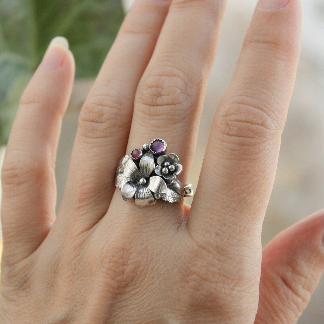 Czarujący Pierścionek na każdą okazję