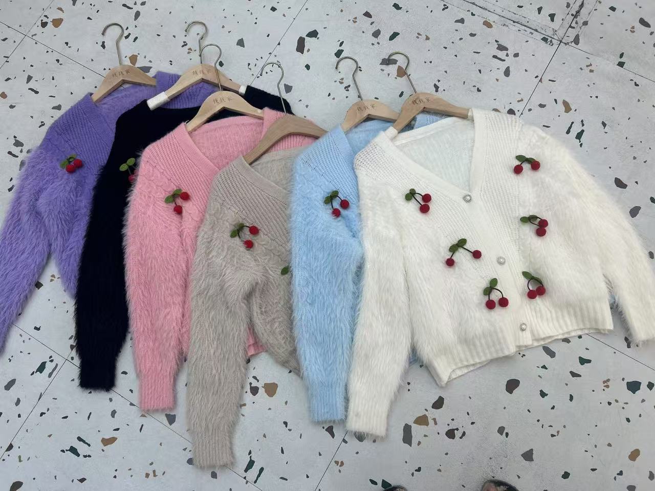 Elegantly Designed Cardigan