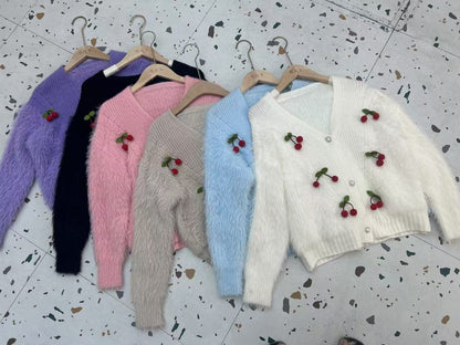 Elegantly Designed Cardigan