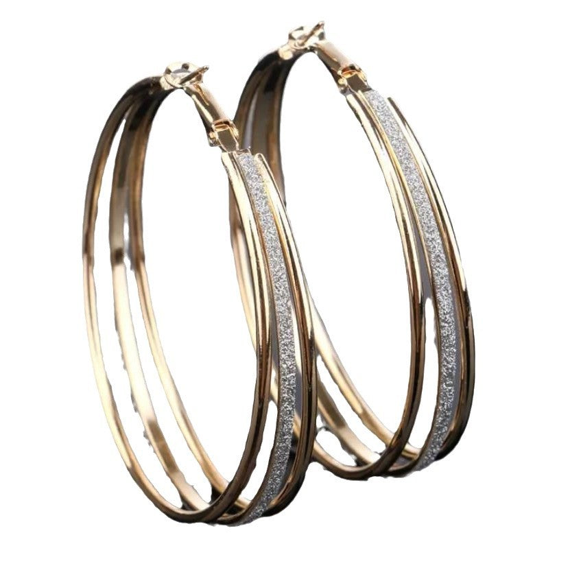 Czarujący Kolczyk na każdą okazję