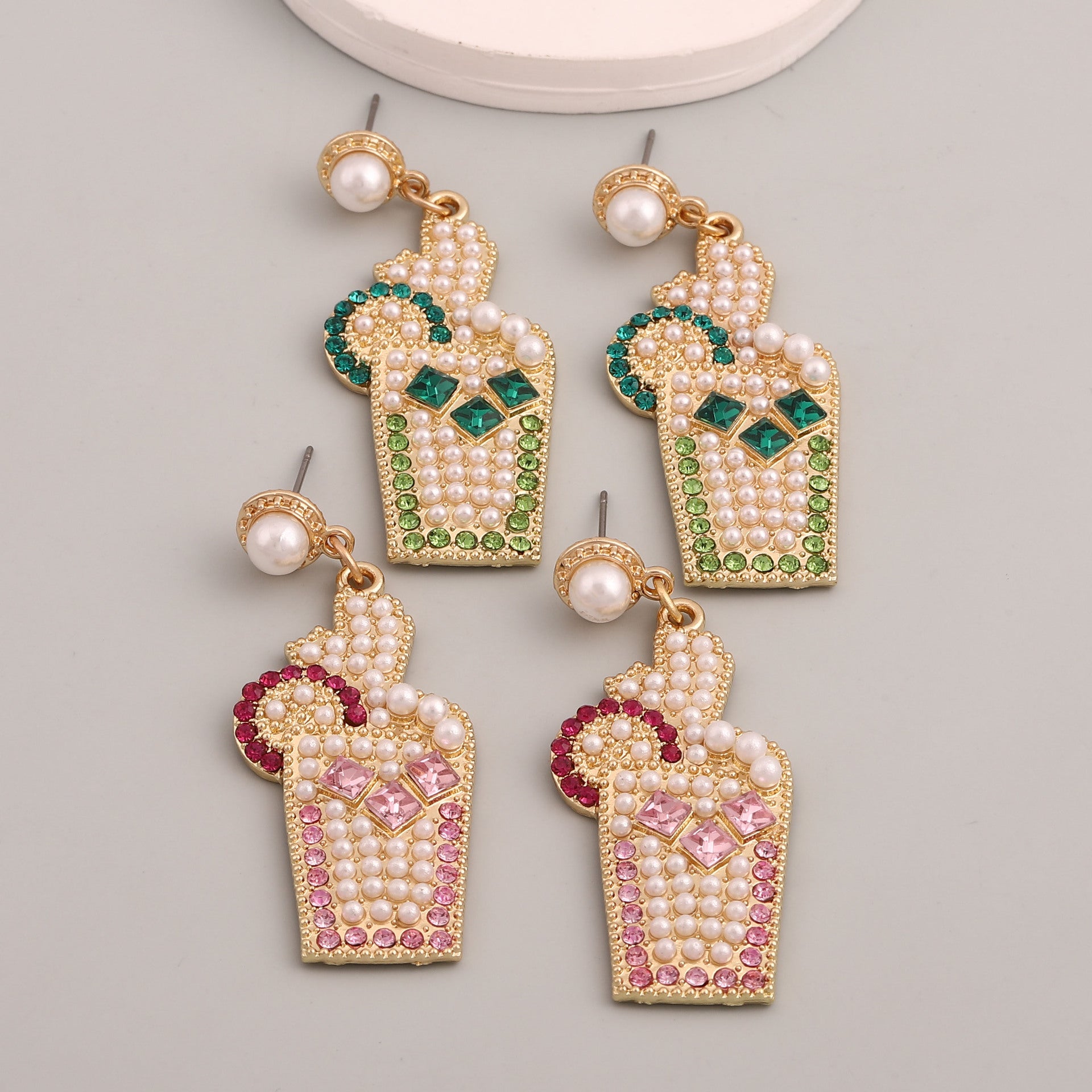 Czarujący Perłowy Kolczyk na każdą okazję