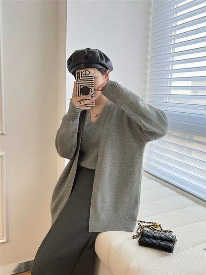 Timeless Vintage Style Cardigan