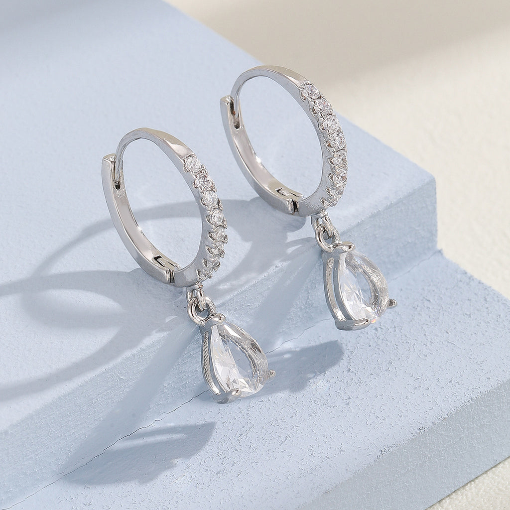 Czarujący Kolczyk na każdą okazję