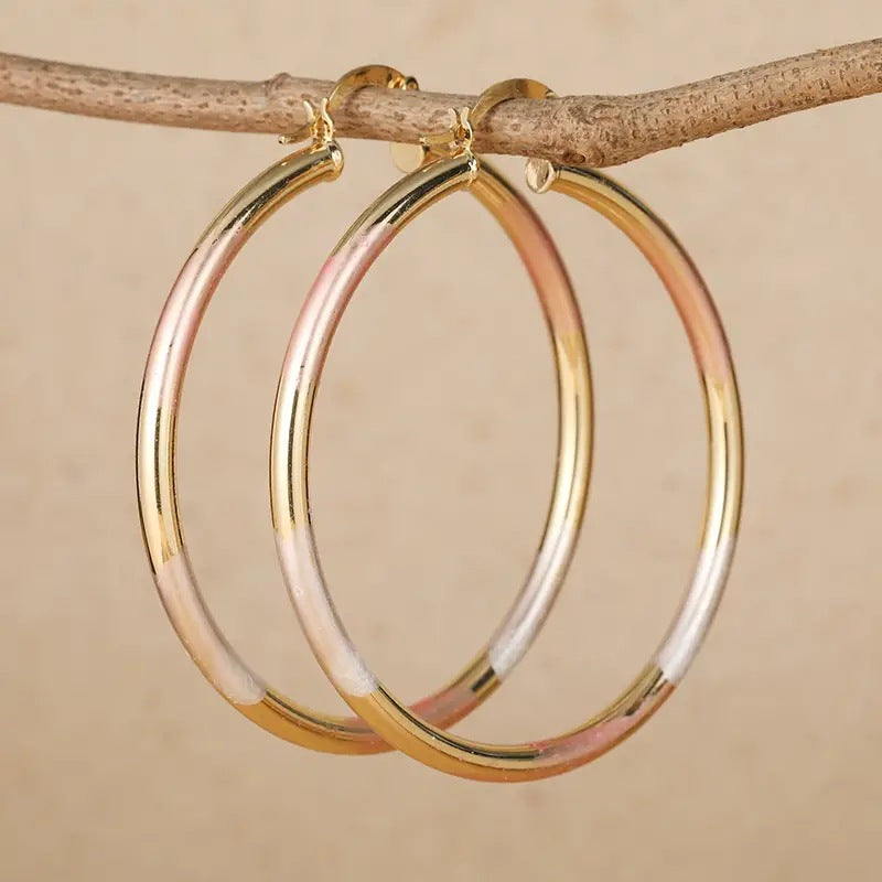 Czarujący Kolczyk na każdą okazję