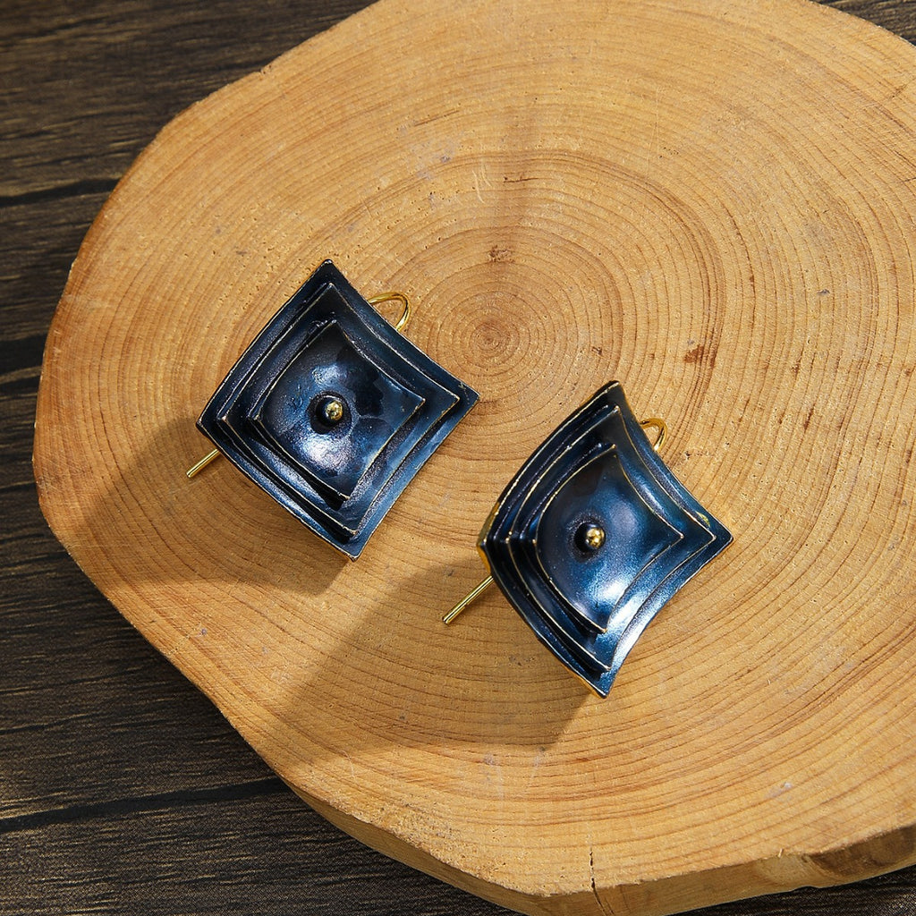 Czarujący Kolczyk na każdą okazję