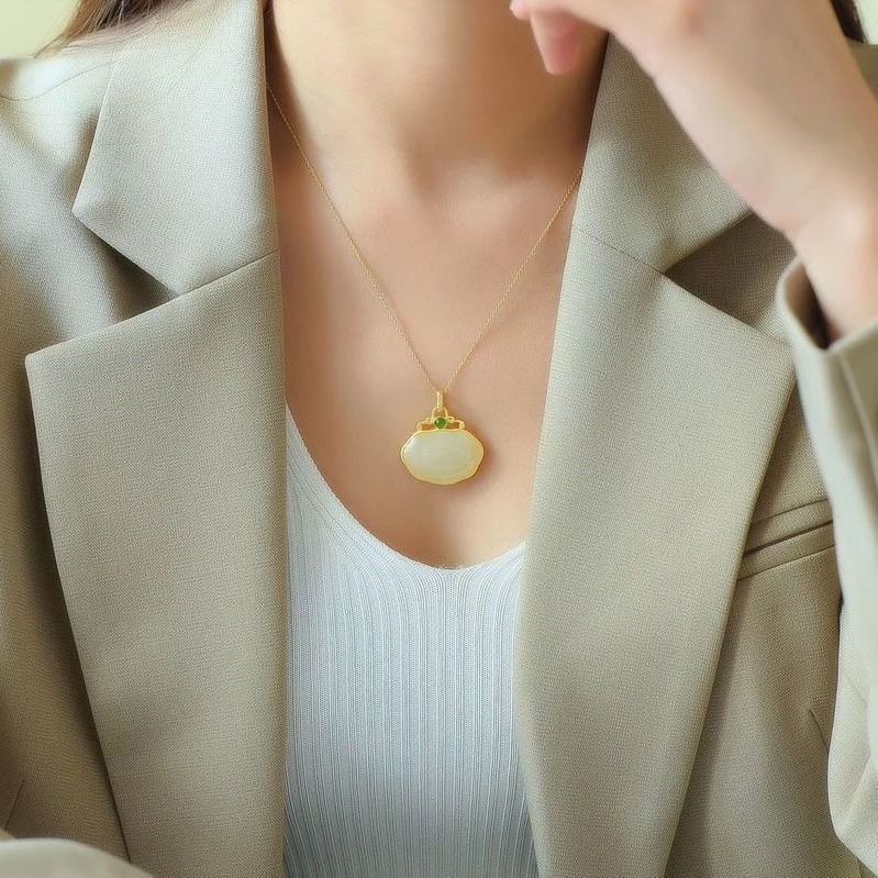 Czarujący Naszyjnik na każdą okazję