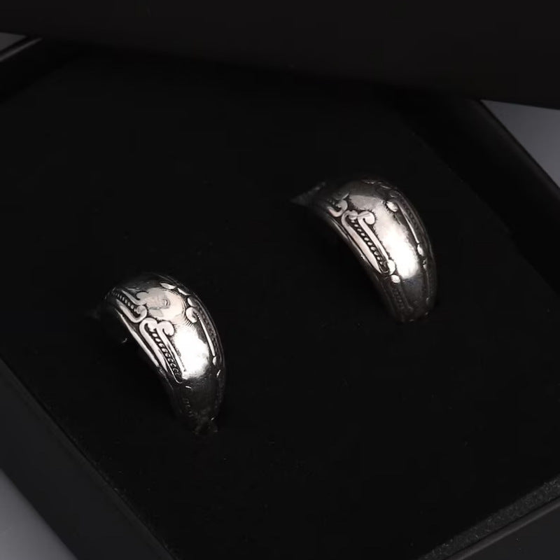 Czarujący Kolczyk na każdą okazję