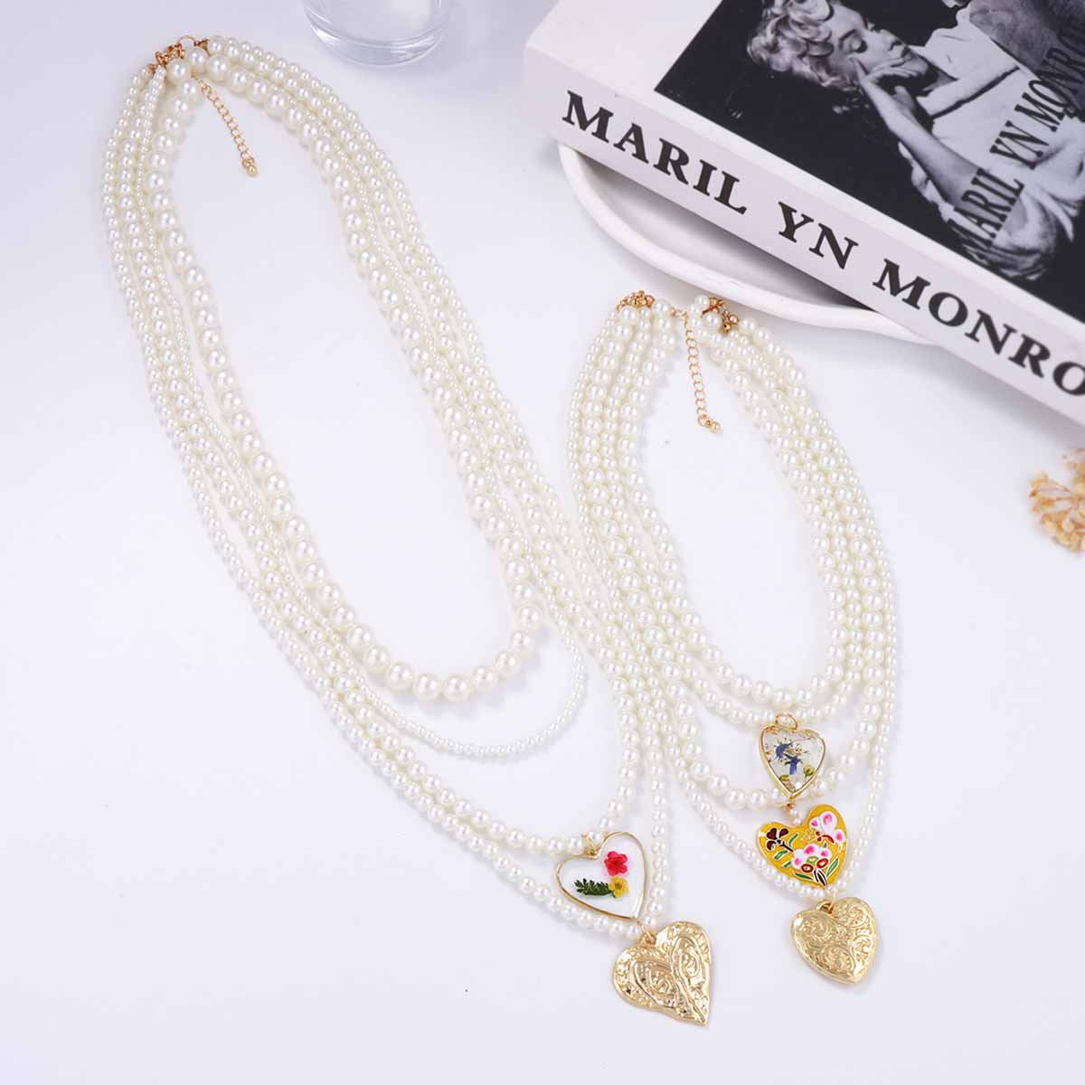 A Must-Have - Klasyczny Naszyjnik z ponadczasowym urokiem