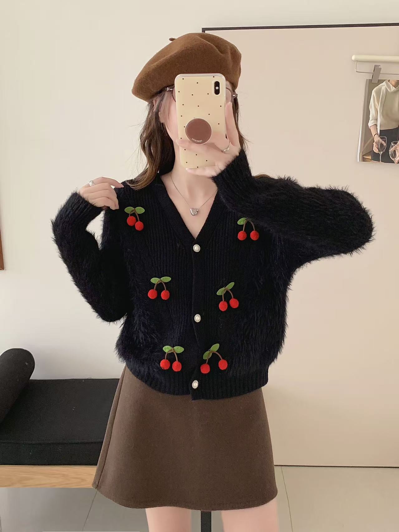 Elegantly Designed Cardigan