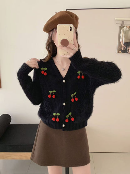 Elegantly Designed Cardigan