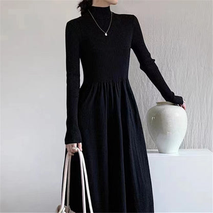 Timeless Vintage Style Dress