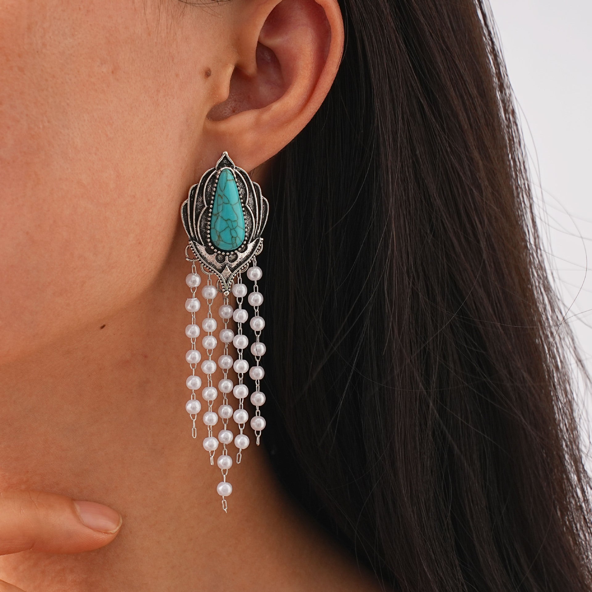 Czarujący Perłowy Kolczyk na każdą okazję