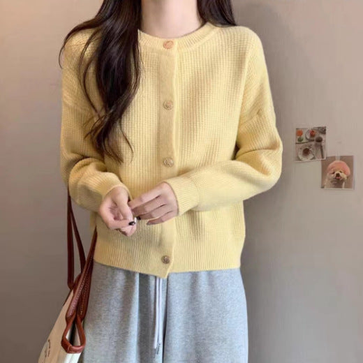 Gracefully Designed Cardigan