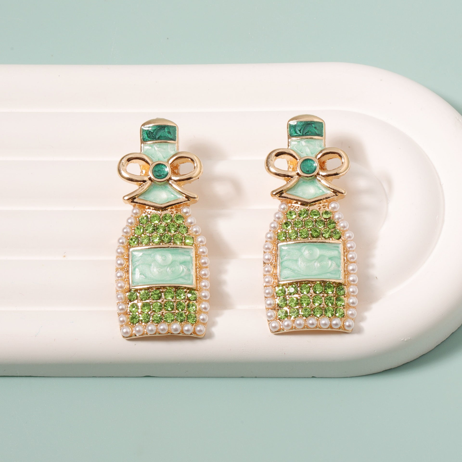 Czarujący Perłowy Kolczyk na każdą okazję