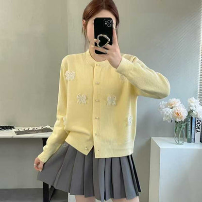 Gracefully Designed Cardigan