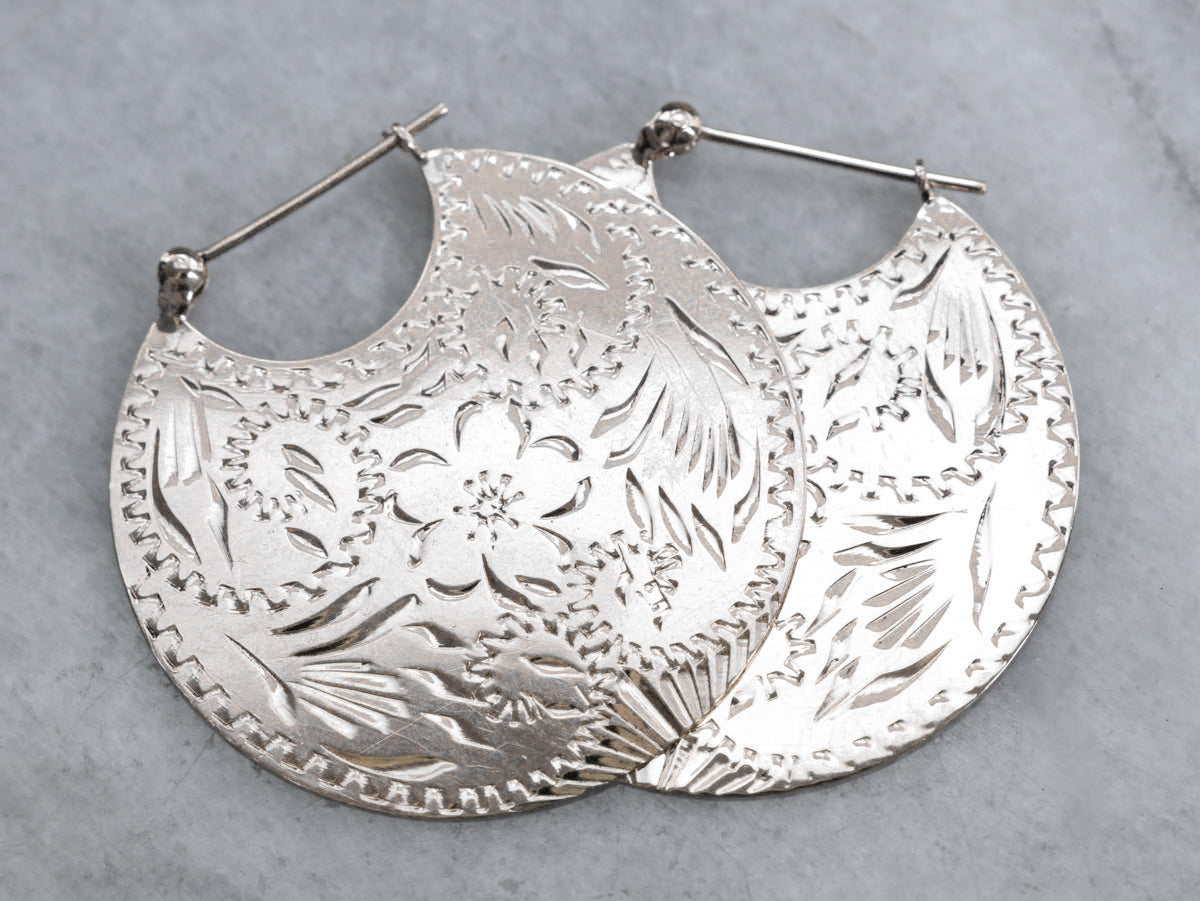 Czarujący Kolczyk na każdą okazję