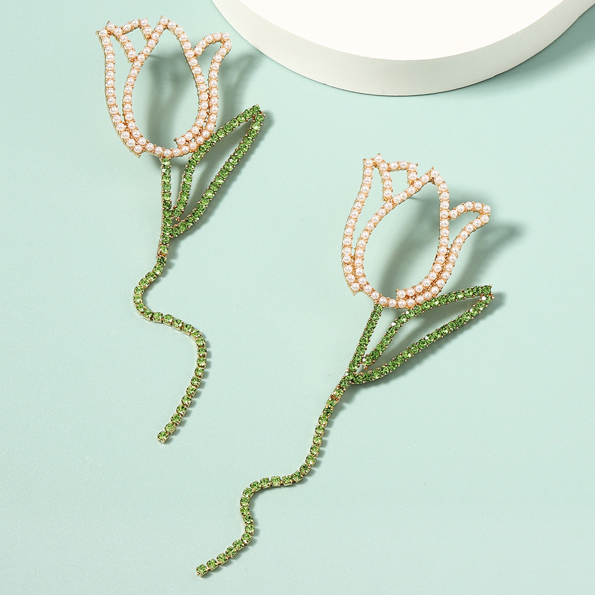 Czarujący Perłowy Kolczyk na każdą okazję