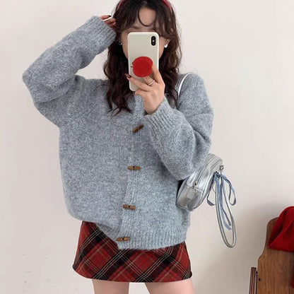 Timeless Vintage Style Cardigan