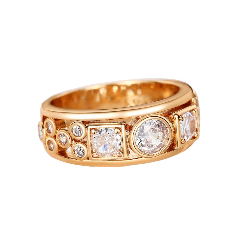 Czarujący Pierścionek na każdą okazję