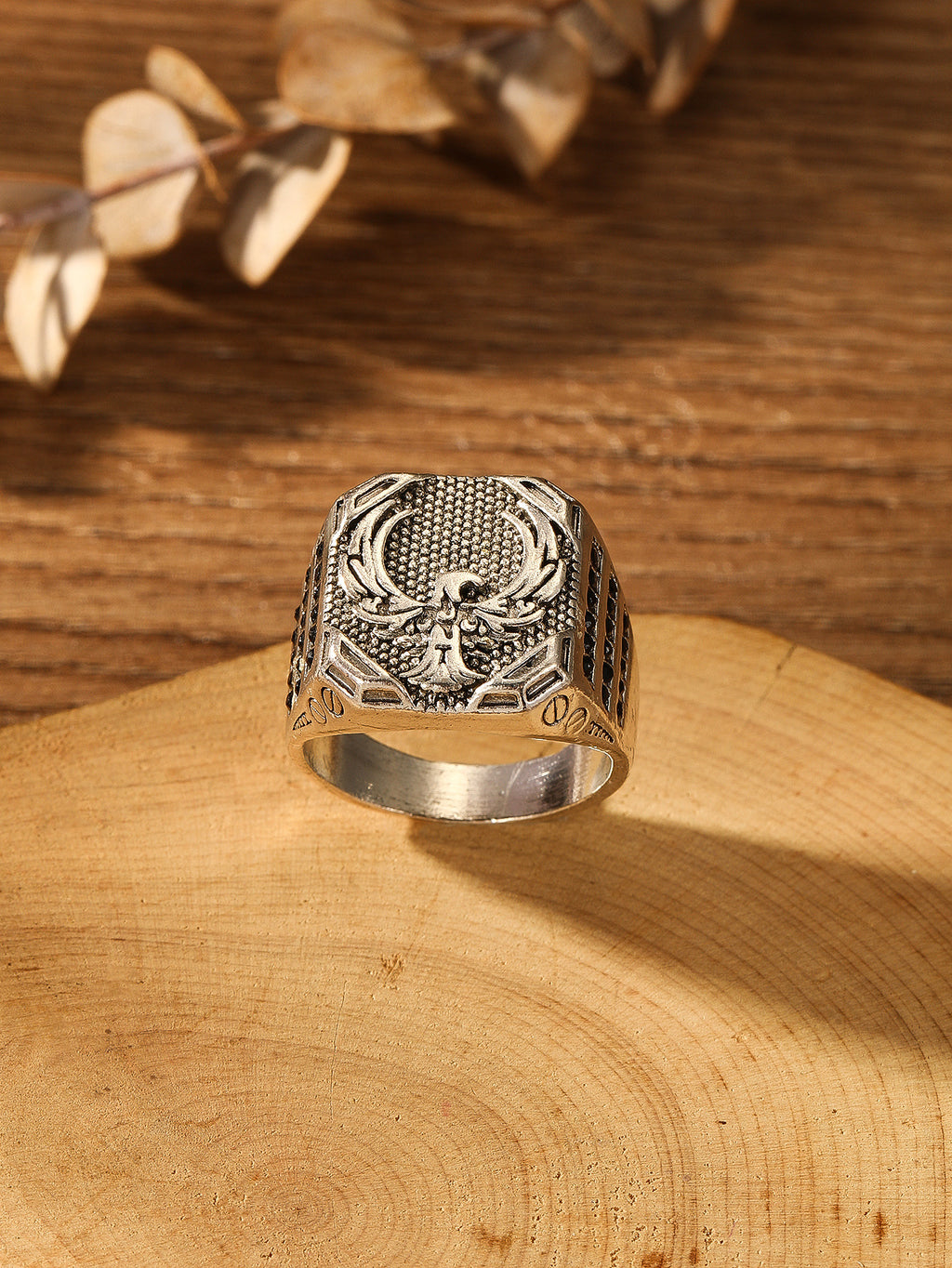 Czarujący Pierścionek na każdą okazję