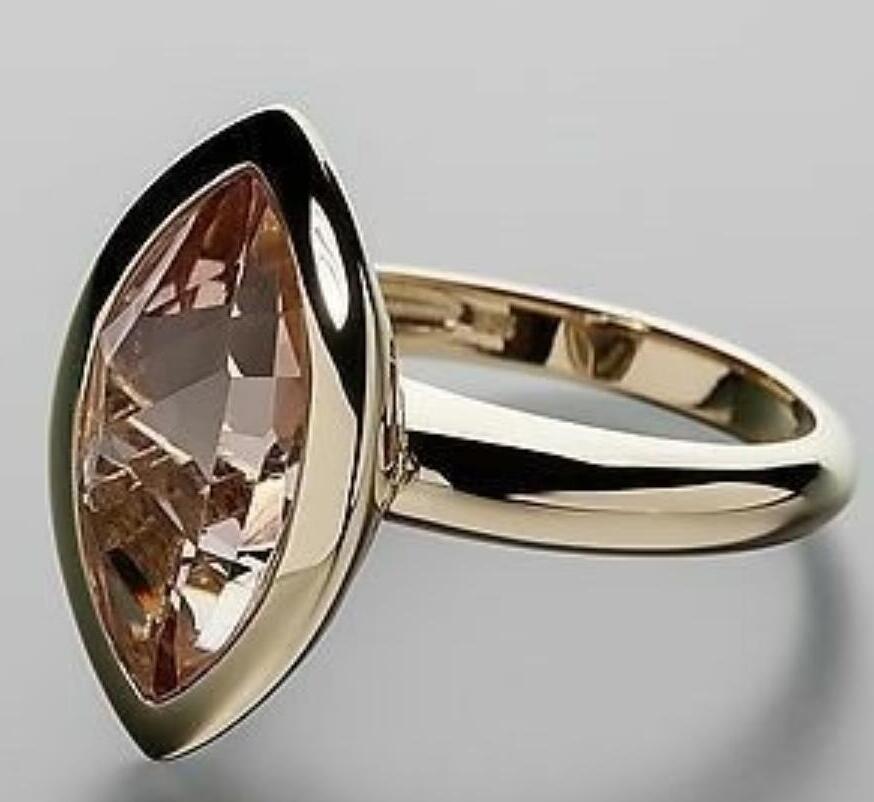 Czarujący Pierścionek na każdą okazję