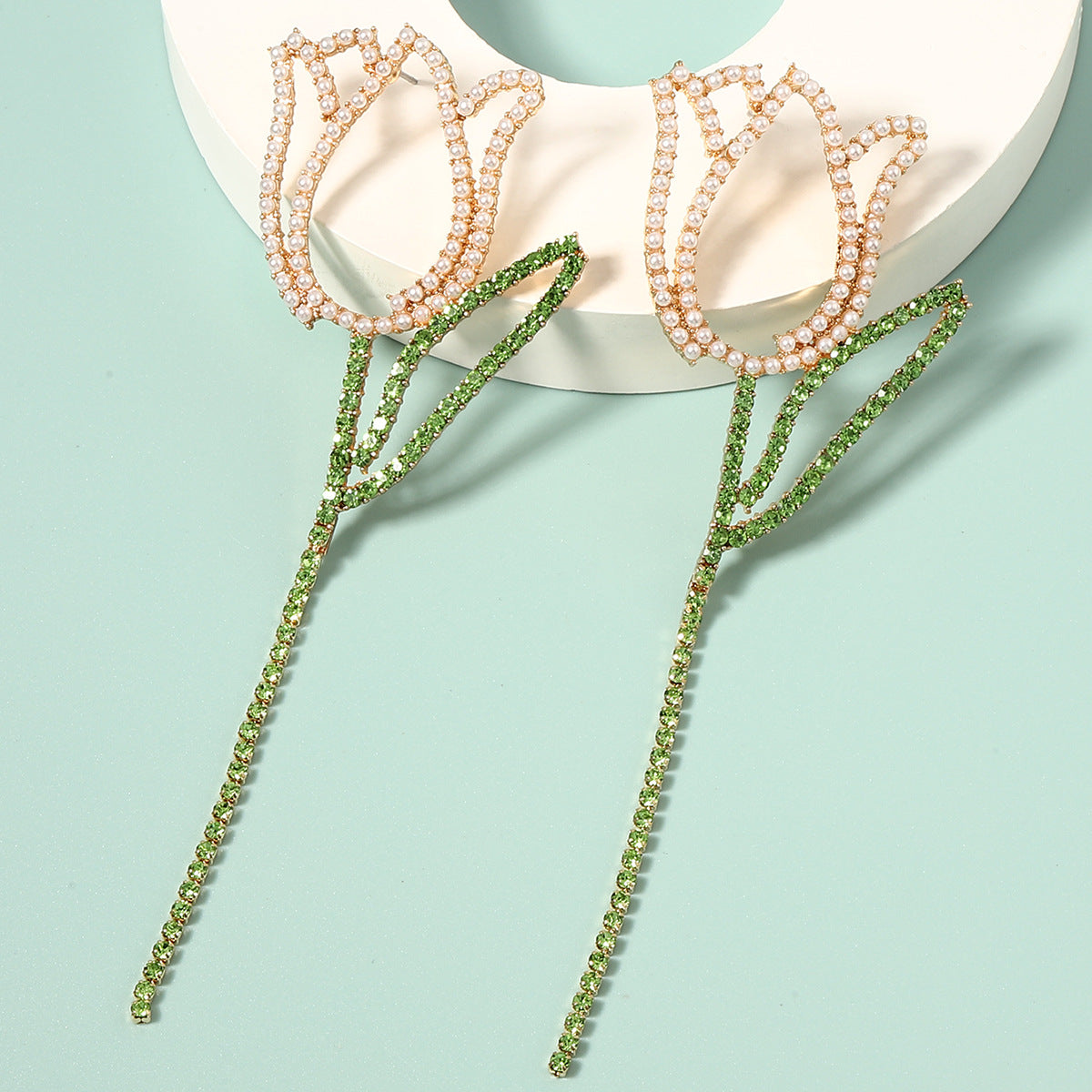 Czarujący Perłowy Kolczyk na każdą okazję