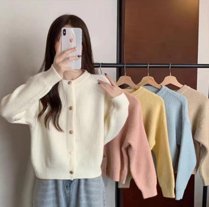 Gracefully Designed Cardigan