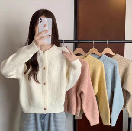Gracefully Designed Cardigan