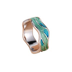 Klasyczny Pierścionek z ponadczasowym urokiem