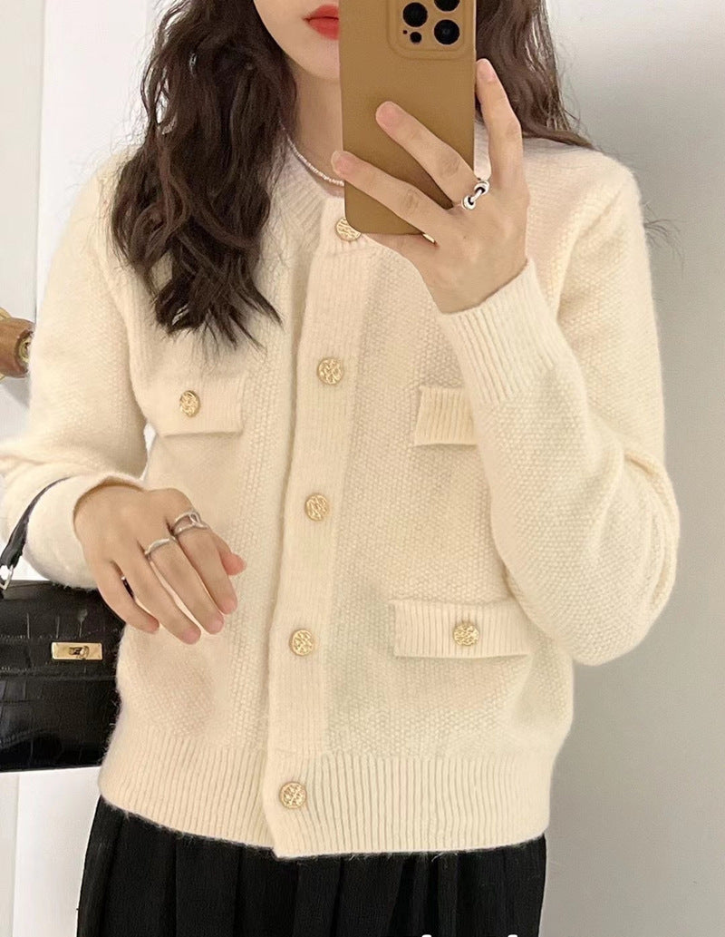 Timeless Vintage Style Cardigan